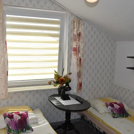 Pokoje Goscinne Max Apartment Iława