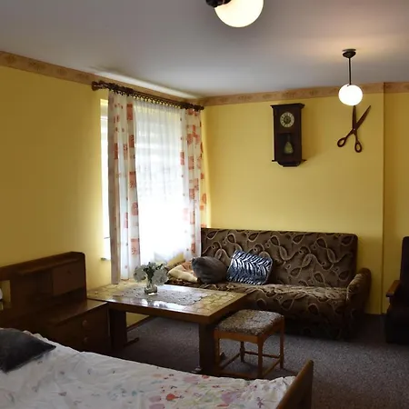 Apartment Pokoje Goscinne Max