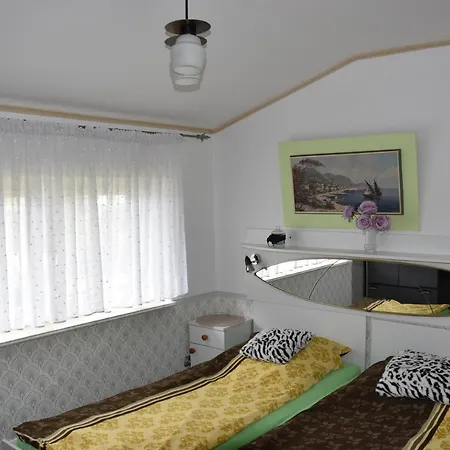 Pokoje Goscinne Max Apartment